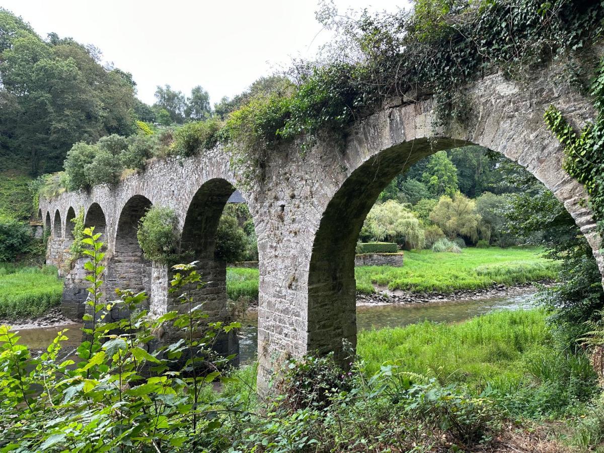 Gites Le Rucher De Kerillis Plouguiel Exterior photo